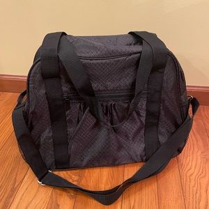 Thirty-One (RETIRED) All-in tote duffle bag black weekender NWOT